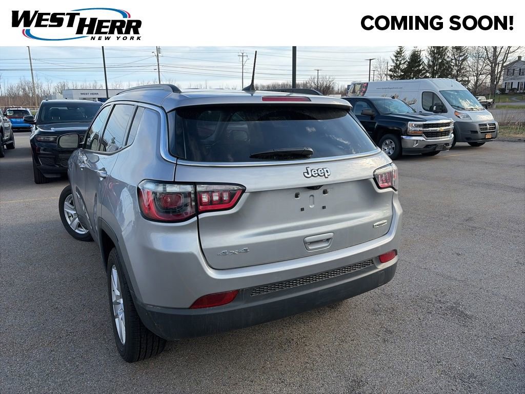 Used 2022 Jeep Compass Latitude w/ Convenience Group image 3