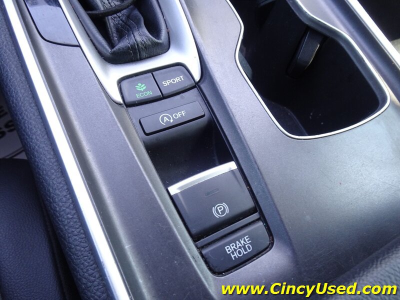 Used 2021 Honda Accord Sport image 18