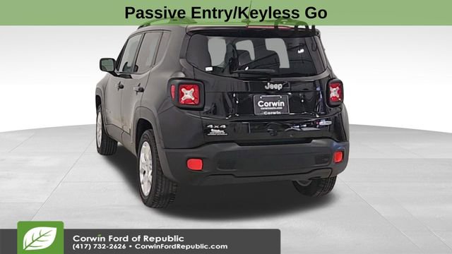 Used 2017 Jeep Renegade Latitude w/ Cold Weather Group image 7