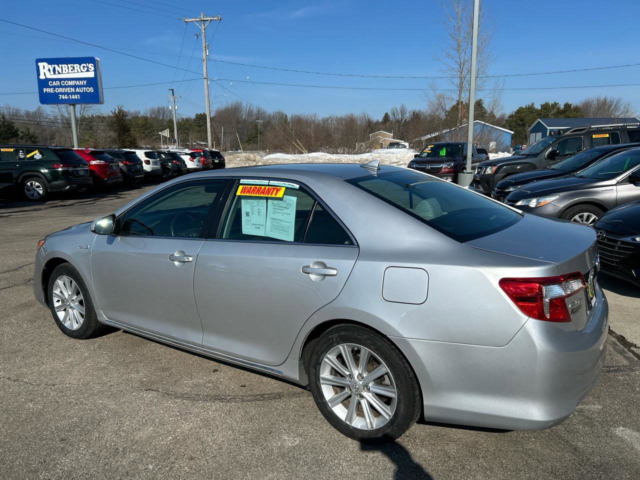 Used 2014 Toyota Camry XLE image 2