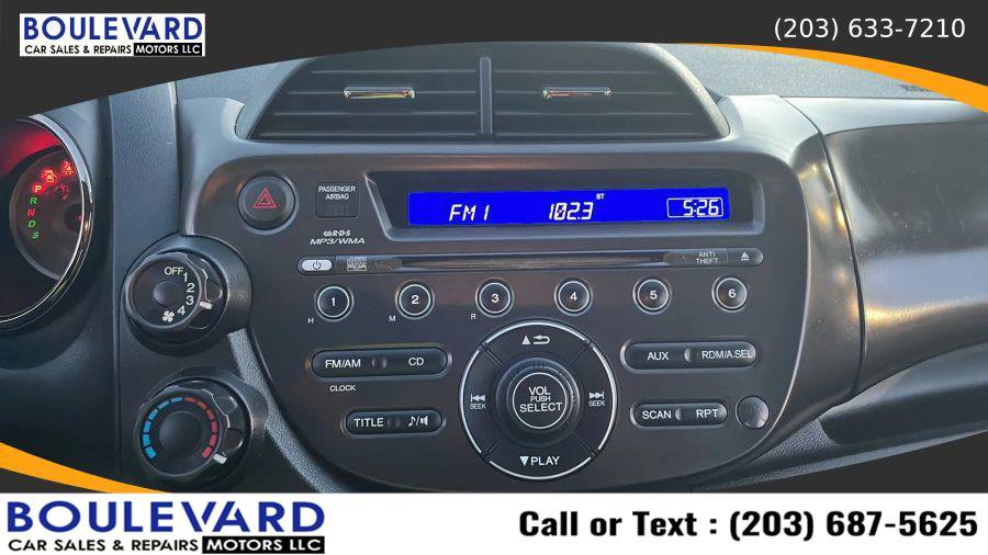 Used 2013 Honda Fit Sport image 26