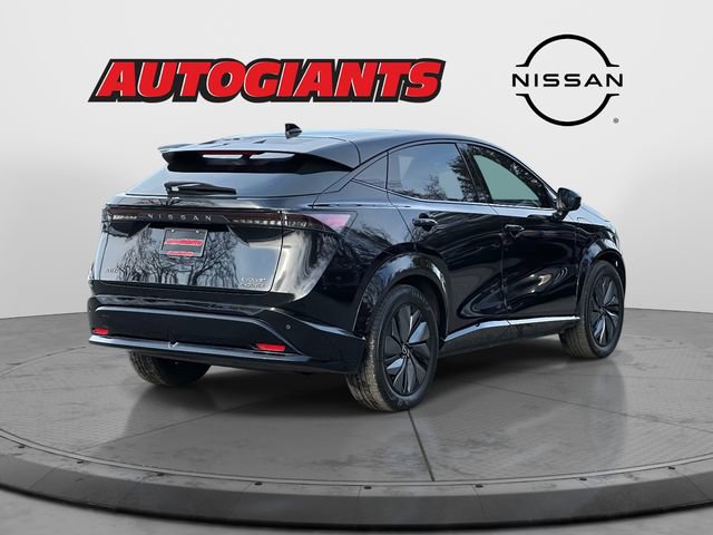 Used 2023 Nissan Ariya AWD image 2