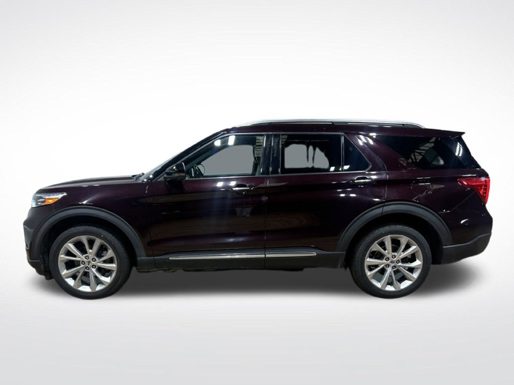 Used 2022 Ford Explorer Platinum w/ Equipment Group 601A AWD/4WD image 17