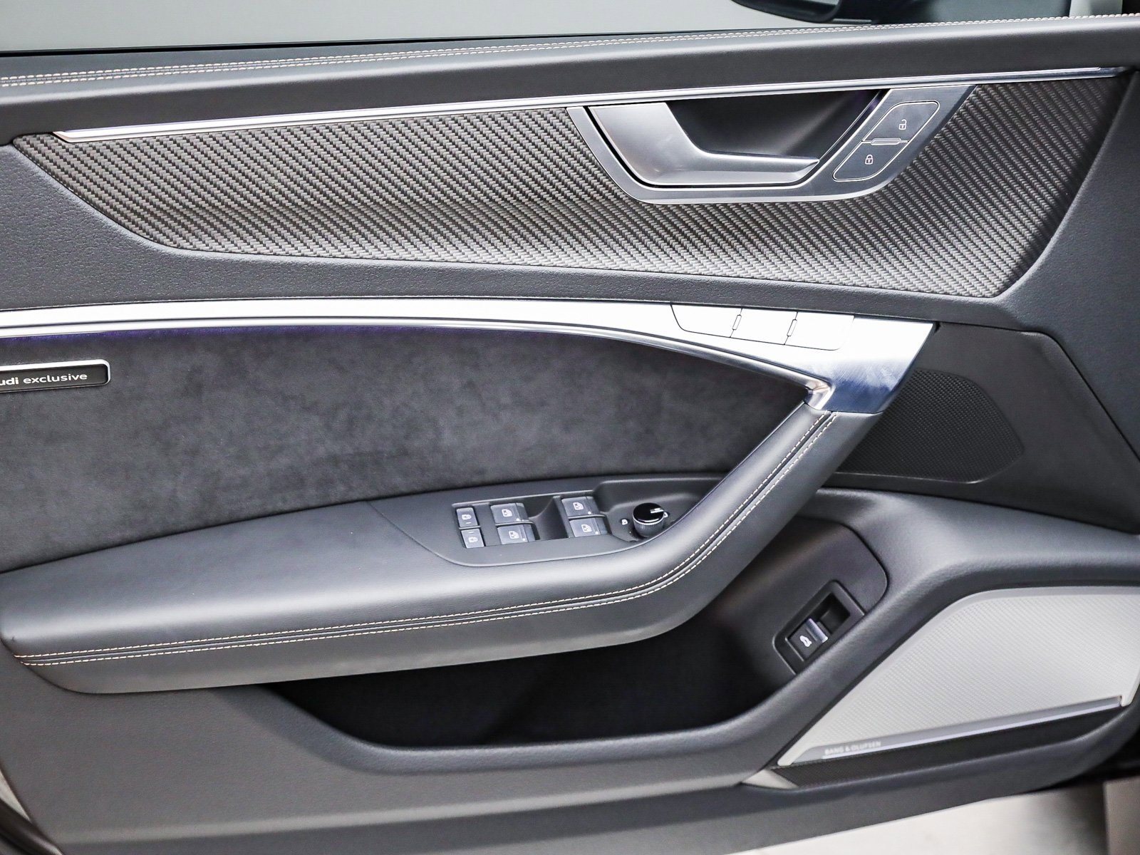 Used 2024 Audi RS 7 Performance w/ Bronze Edition image 31