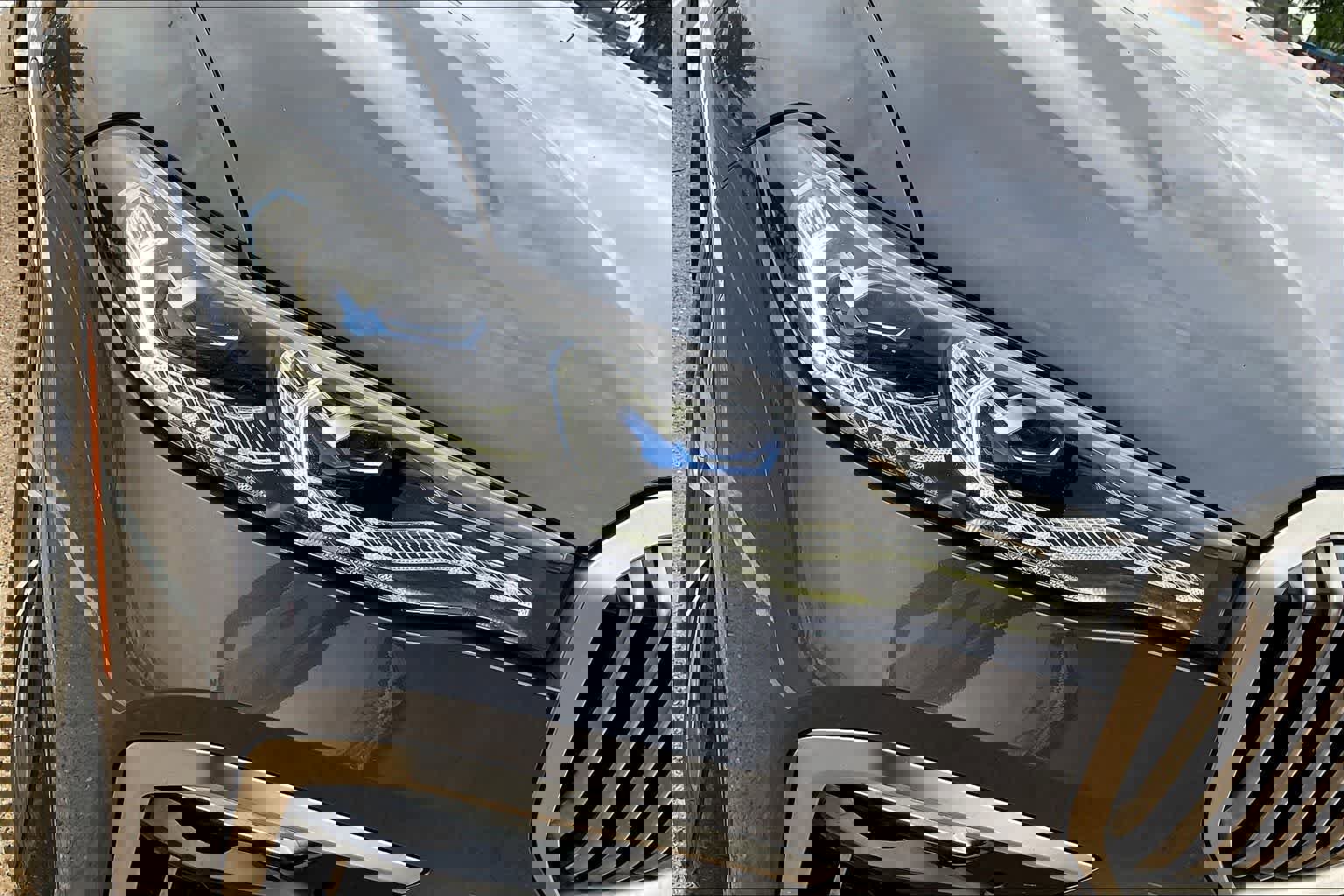 Used 2020 BMW X7 M50i image 31