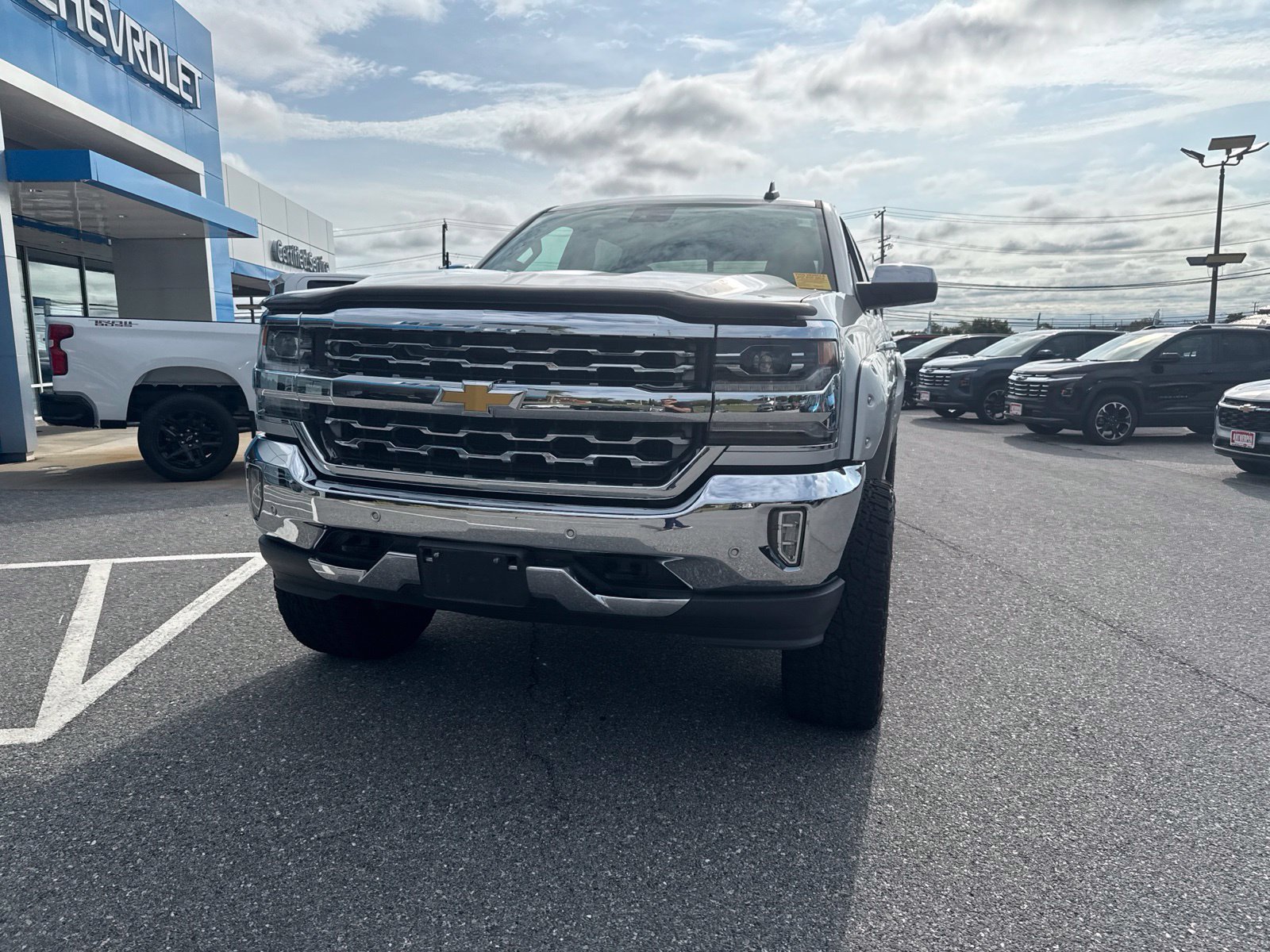 Used 2016 Chevrolet Silverado 1500 LTZ w/ Sport Package AWD/4WD image 2