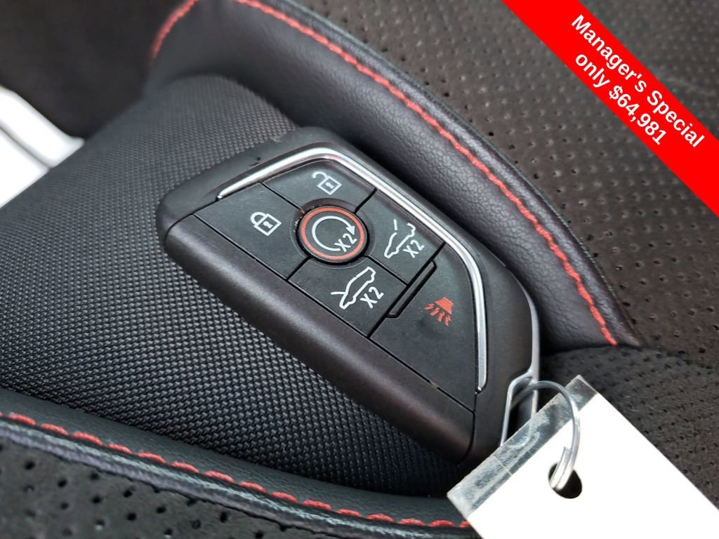 Used 2020 Chevrolet Corvette Stingray Premium Cpe w/ 3LT Preferred Equipment Group image 29