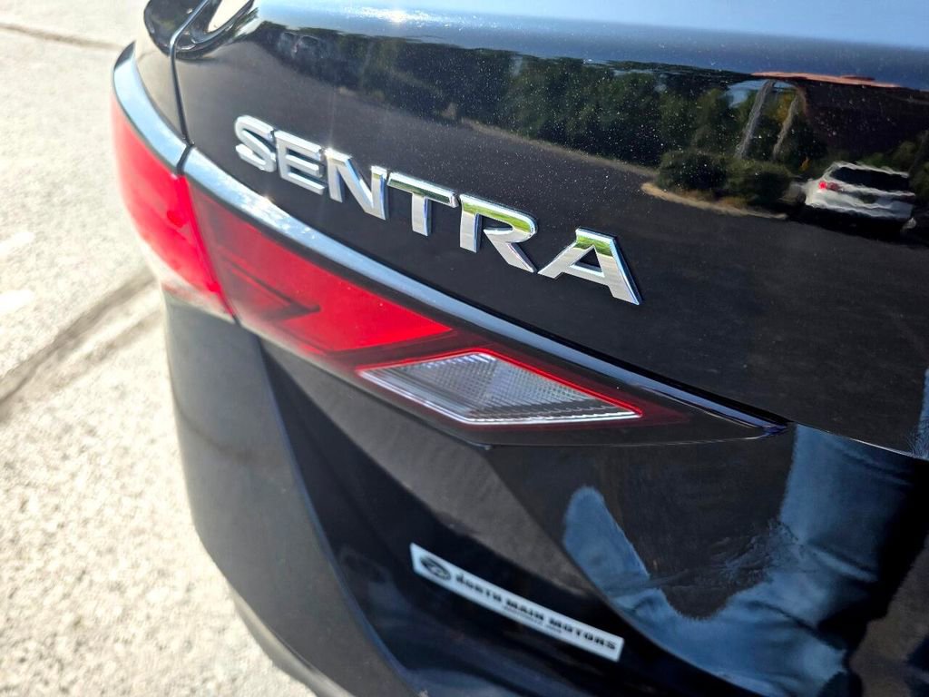 Used 2023 Nissan Sentra SV w/ Trunk Package image 7