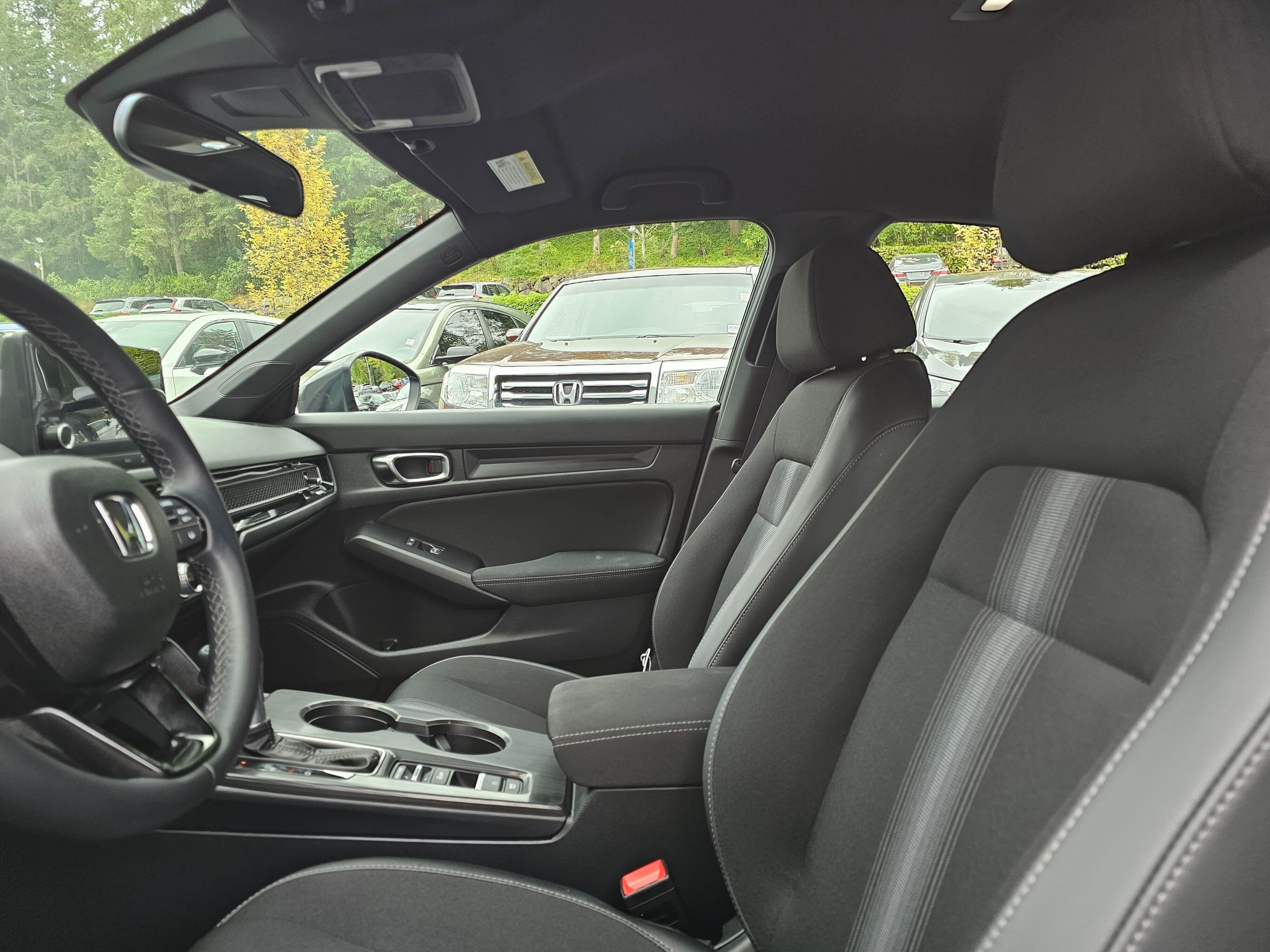 Used 2025 Honda Civic Sport image 24