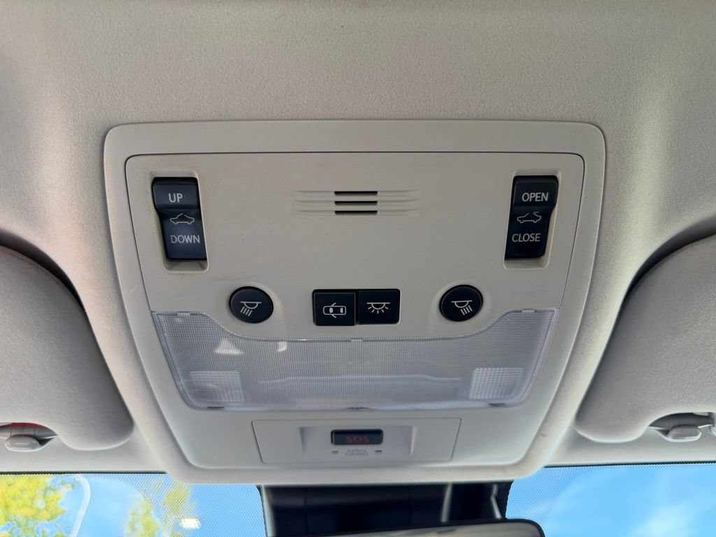 Used 2018 Lexus IS 300 AWD w/ Comfort Package image 29