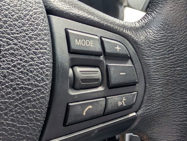 Used 2018 BMW 320i Sedan image 26