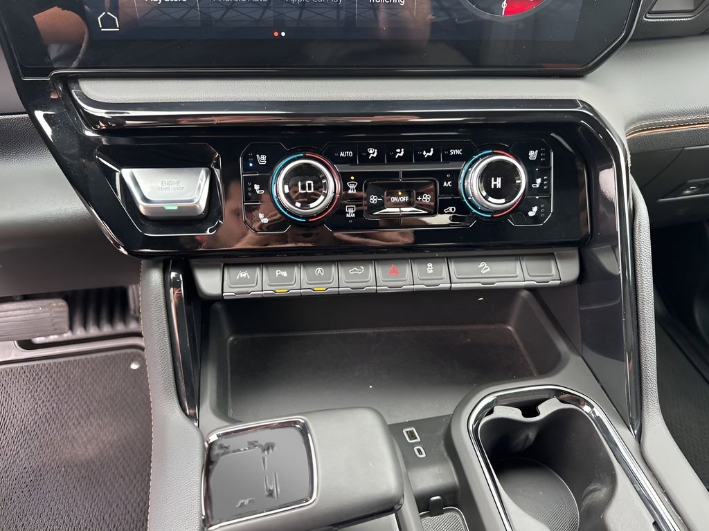 Used 2025 GMC Sierra 1500 AT4 image 35