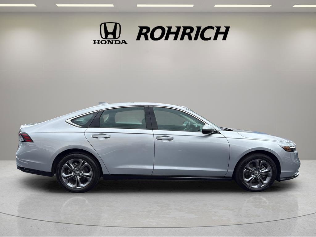 Used 2025 Honda Accord EX-L image 5