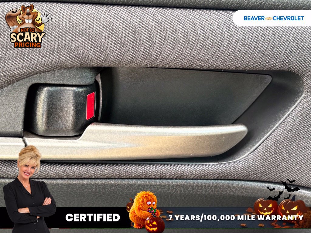 Used 2025 Toyota Camry LE FWD image 32