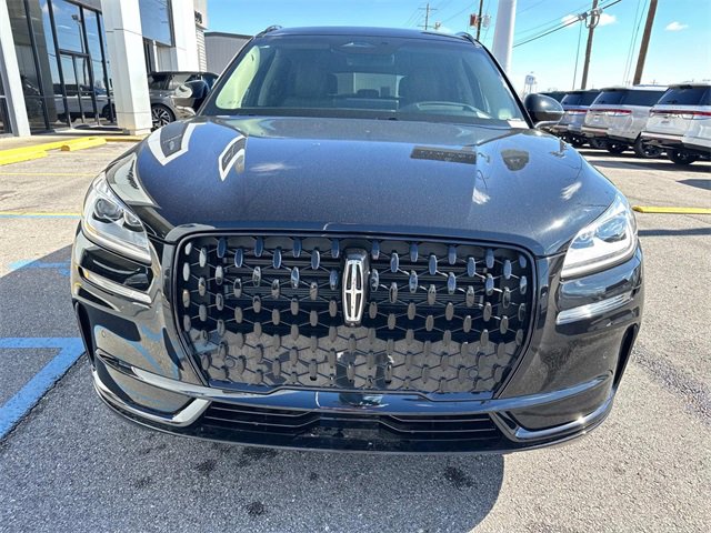 New 2025 Lincoln Corsair Reserve w/ Equipment Group 202A image 2