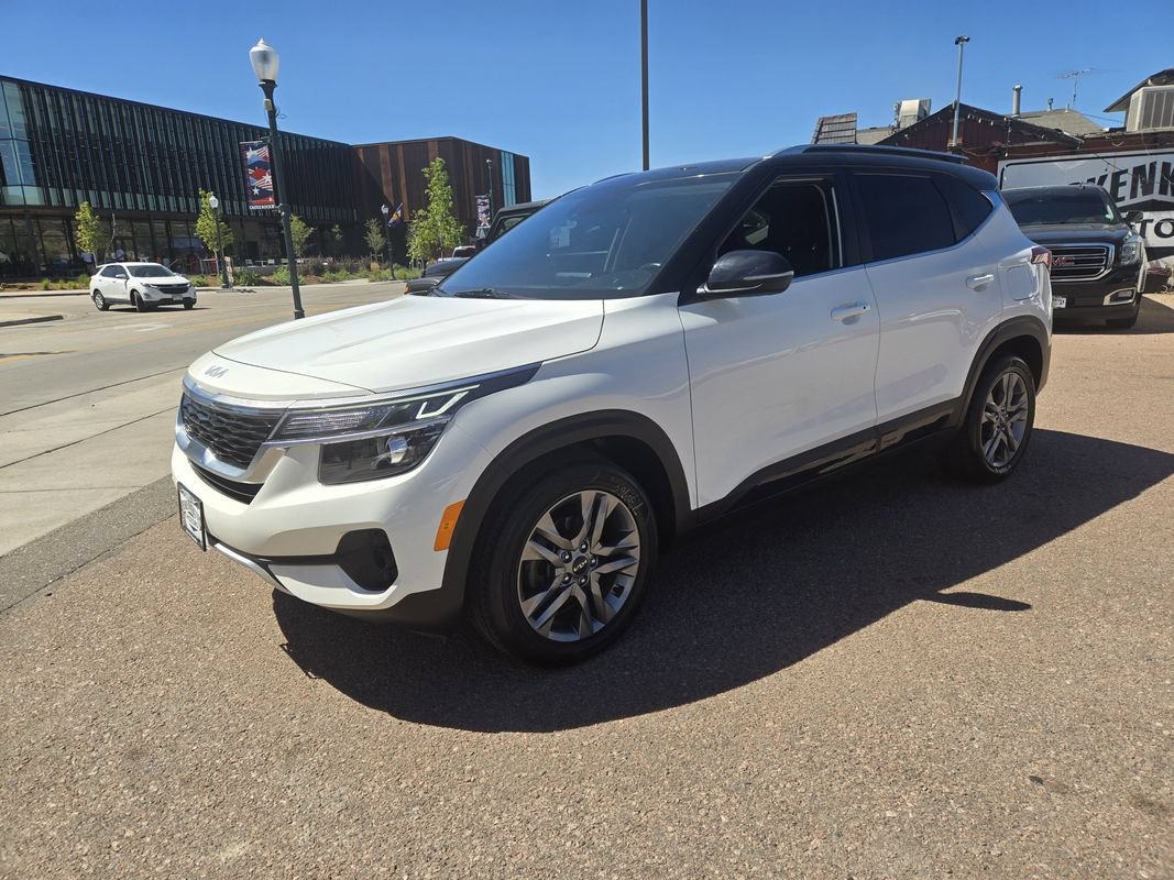 Used 2022 Kia Seltos S FWD image 25