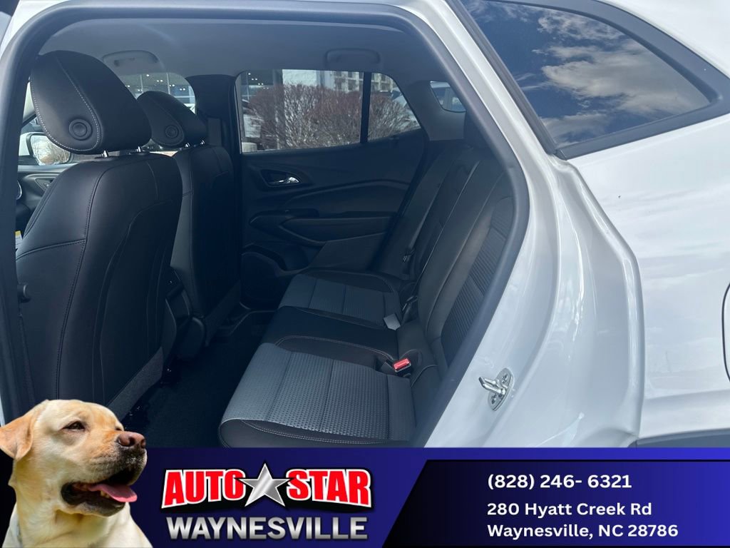 New 2025 Chevrolet Trax LT w/ LT Convenience Package image 38