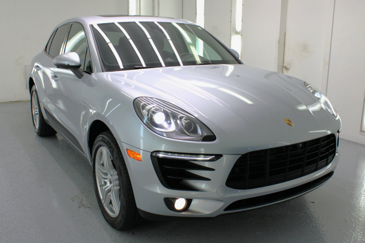 Used 2017 Porsche Macan S image 12