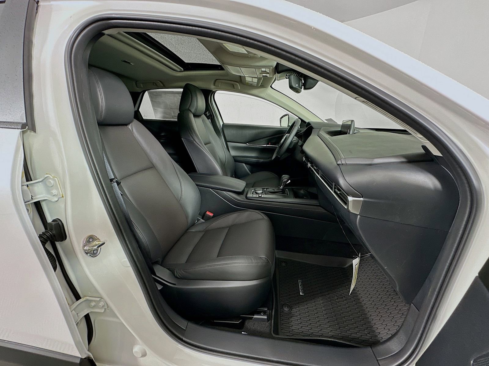 New 2026 MAZDA CX-30 AWD 2.5 S w/ Premium Package image 30
