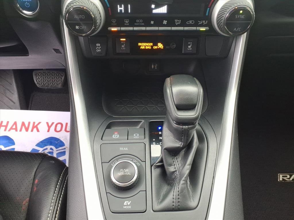 Used 2019 Toyota RAV4 XLE image 26