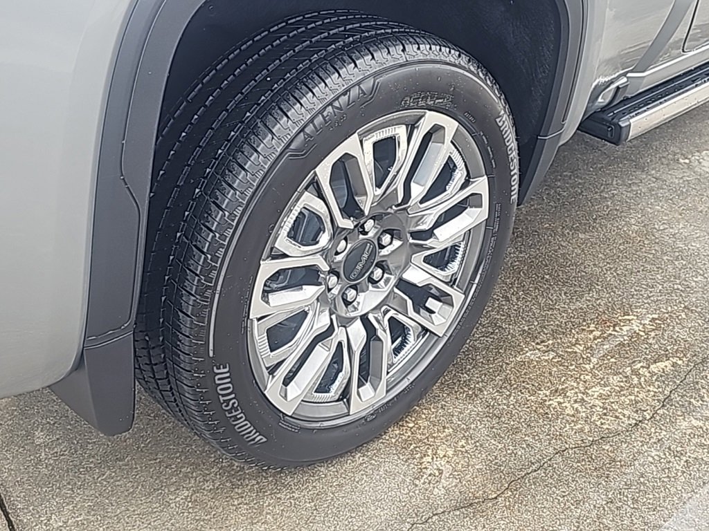 New 2025 GMC Sierra 1500 Denali Ultimate image 8