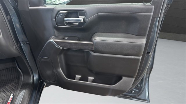 Used 2020 Chevrolet Silverado 1500 LTZ image 35