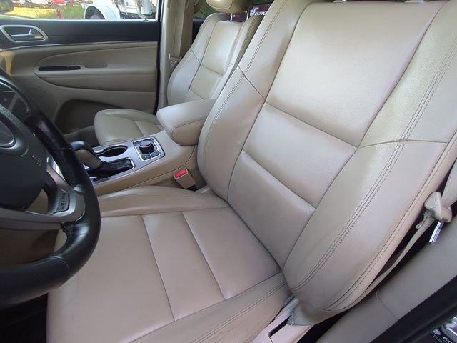 Used 2021 Jeep Grand Cherokee Limited AWD/4WD image 27