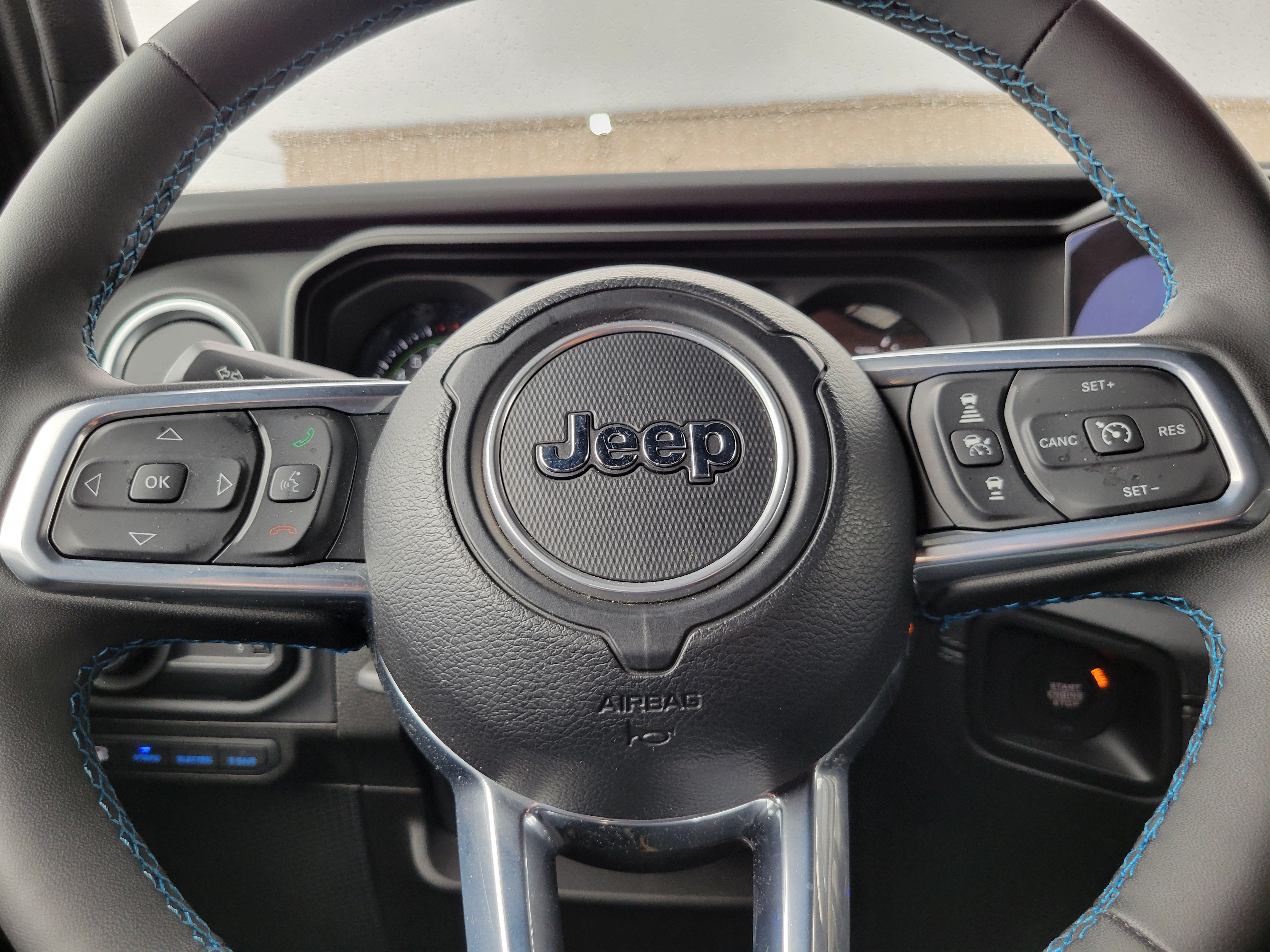 Used 2024 Jeep Wrangler High Altitude AWD/4WD image 8