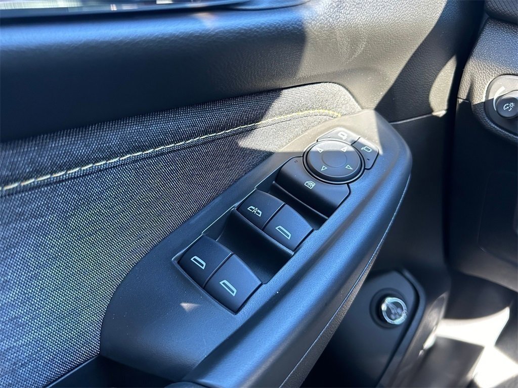 New 2025 Chevrolet TrailBlazer ACTIV w/ Convenience Package FWD image 19