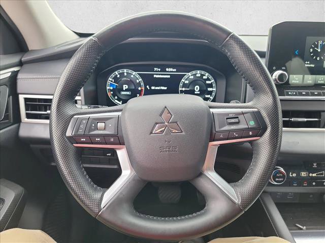 Used 2024 Mitsubishi Outlander SEL image 19