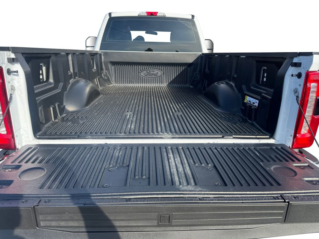 Used 2025 Ford F350 XL w/ STX Appearance Package AWD/4WD image 17
