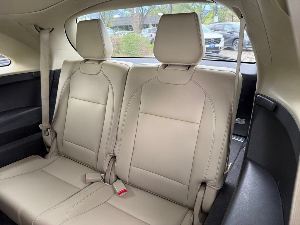 Used 2016 Acura MDX w/ Technology Package AWD/4WD image 12