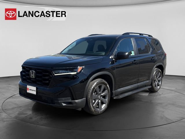 Used 2025 Honda Pilot Sport image 3