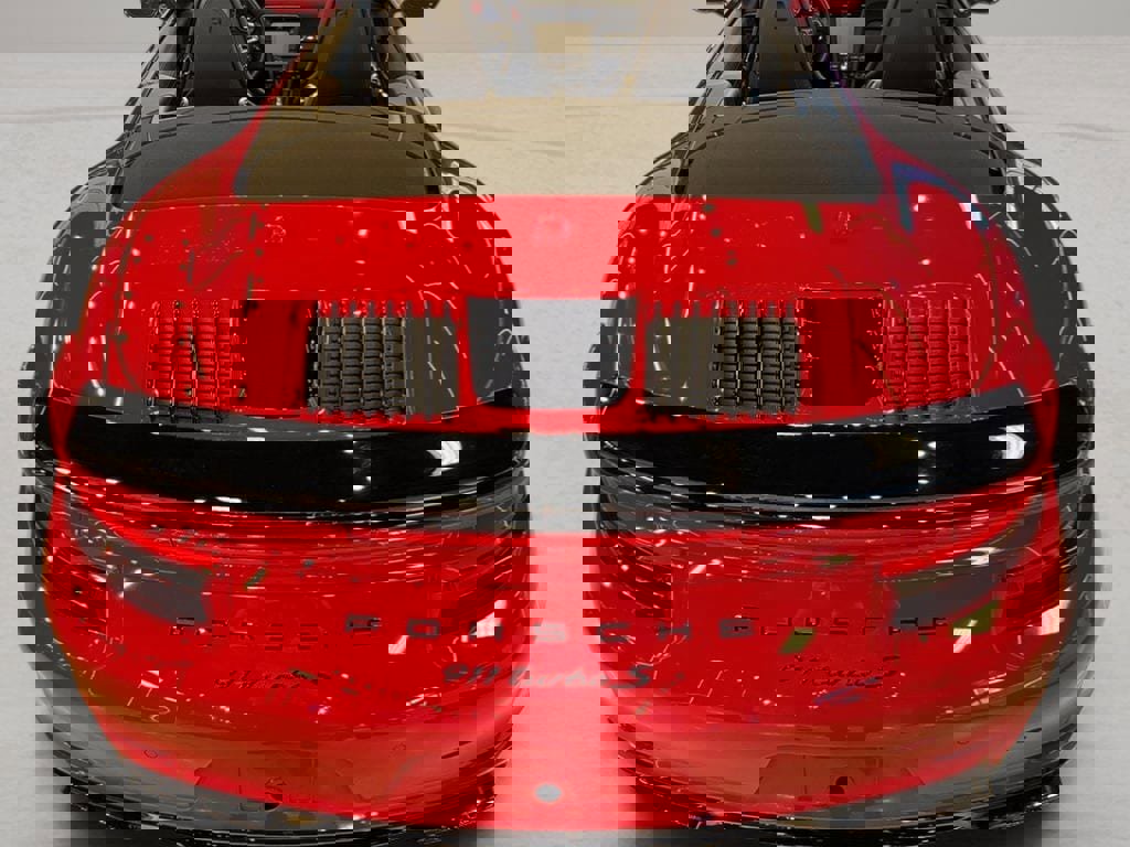 Used 2018 Porsche 911 Turbo S image 19