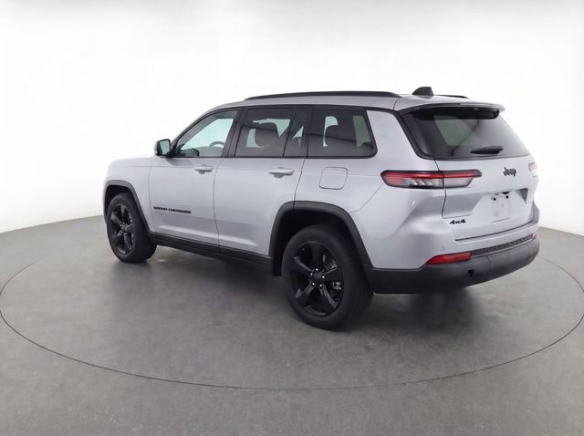 Used 2021 Jeep Grand Cherokee L Laredo AWD/4WD image 5