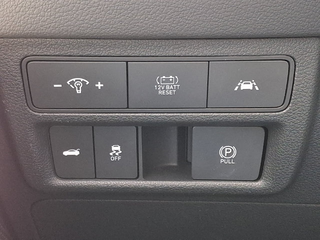Used 2023 Hyundai Sonata Limited FWD image 27