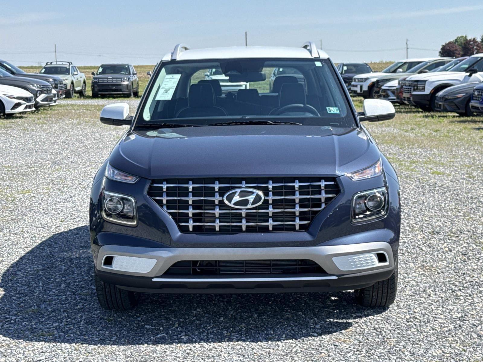 New 2026 Hyundai Venue SEL FWD image 16