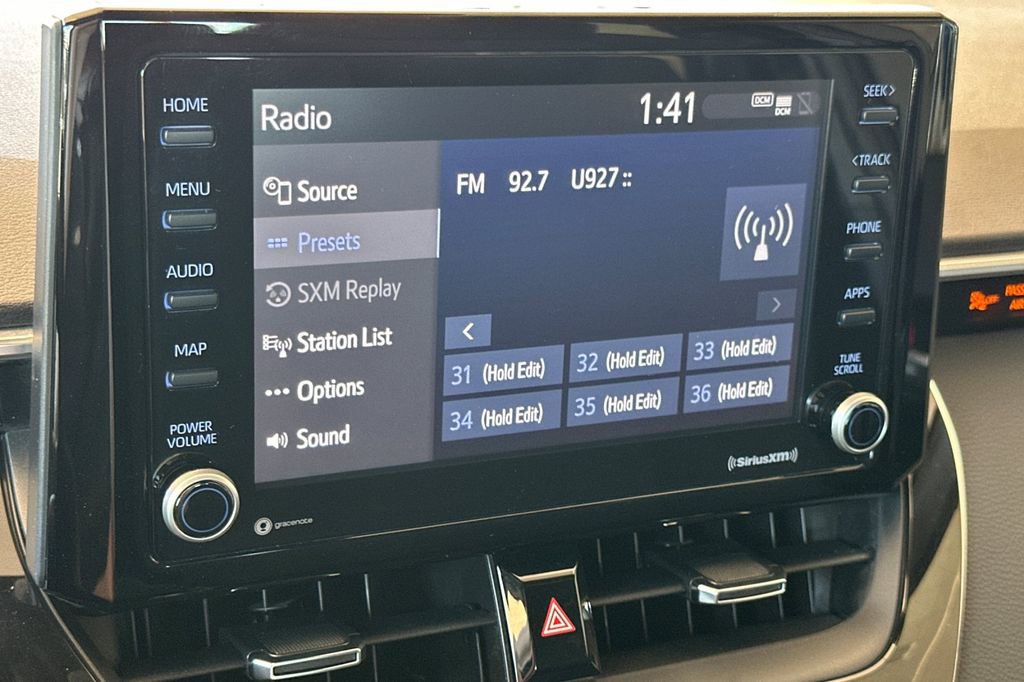 Used 2022 Toyota Corolla SE w/ Carpet Mat Package (TMS) image 20