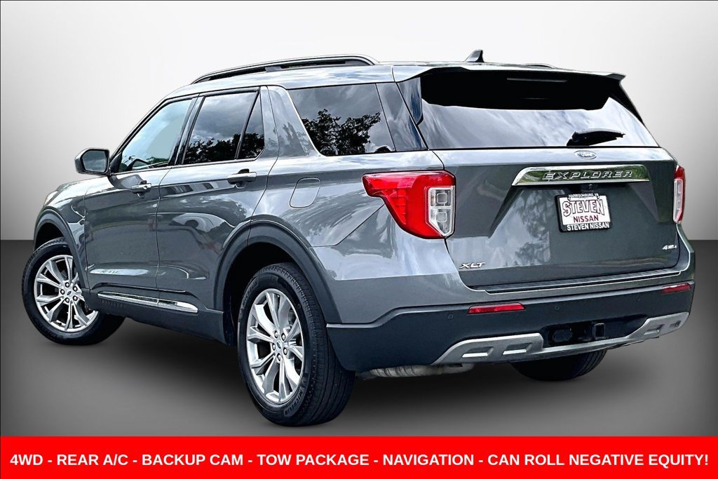 Used 2023 Ford Explorer XLT w/ Equipment Group 202A AWD/4WD image 4