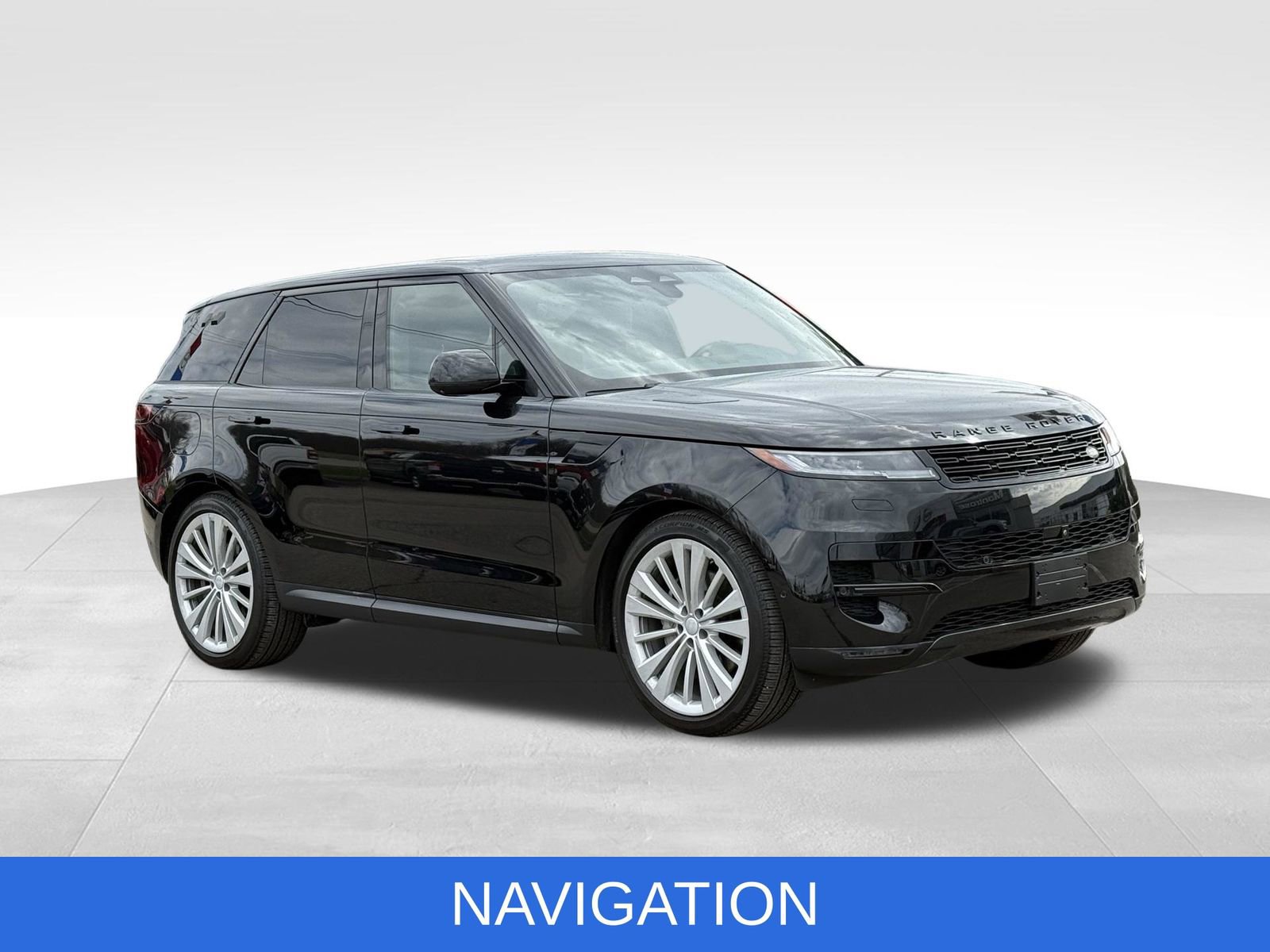Used 2024 Land Rover Range Rover Sport SE image 14