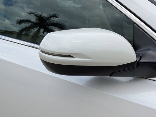 Used 2022 Honda CR-V Touring image 12