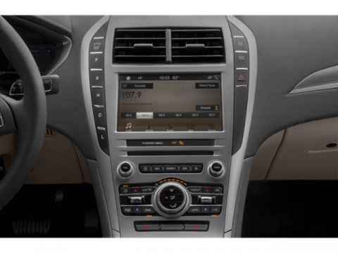 Used 2019 Lincoln MKZ Premiere image 10
