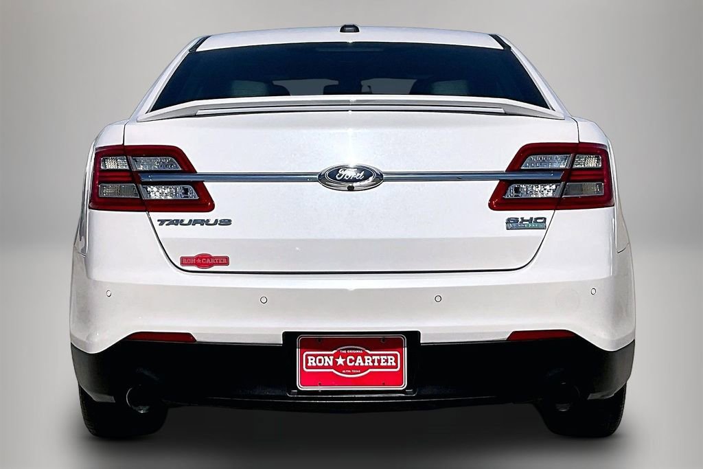 Used 2018 Ford Taurus SHO w/ Driver Assist Package image 6