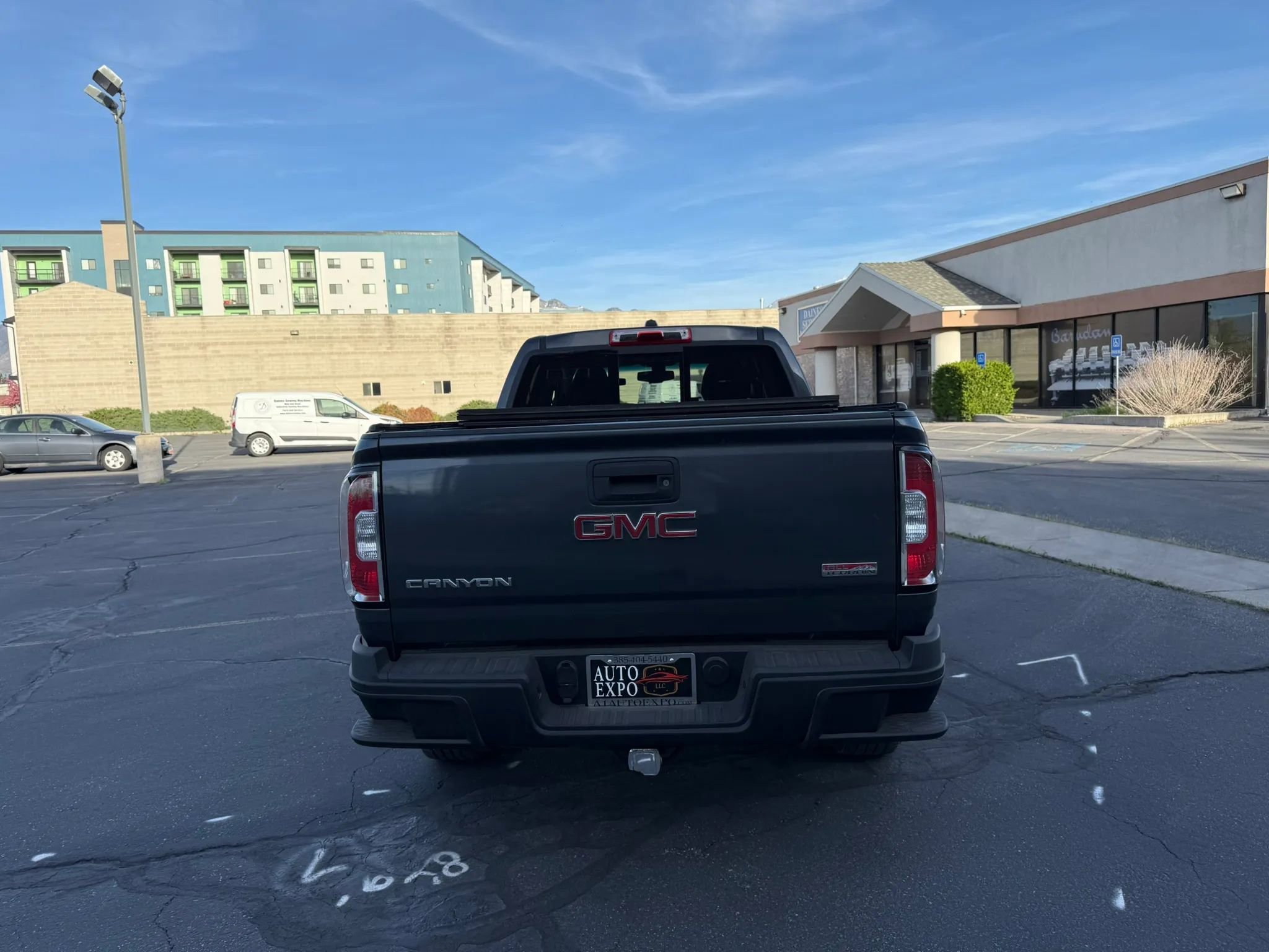 Used 2016 GMC Canyon SLE w/ All Terrain Package AWD/4WD image 6