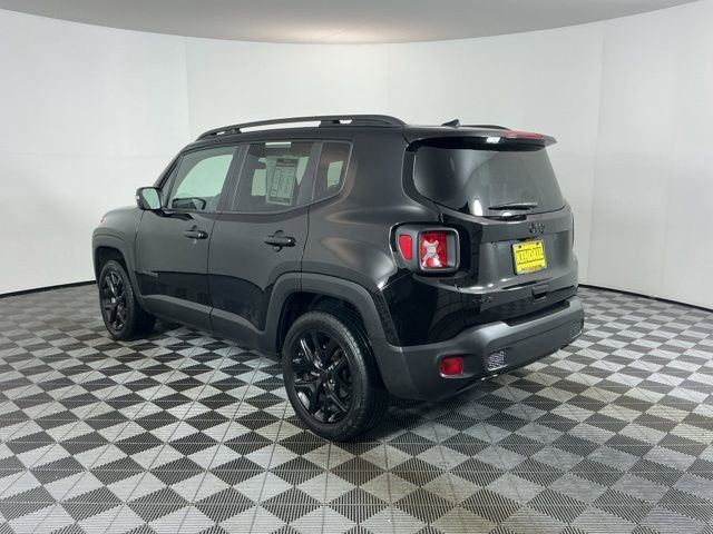 Used 2022 Jeep Renegade Altitude AWD/4WD image 7
