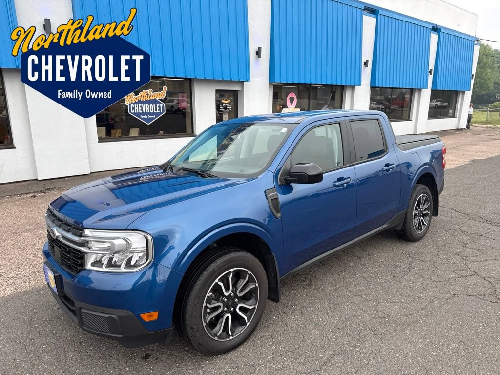 Used 2024 Ford Maverick Lariat AWD/4WD image 1