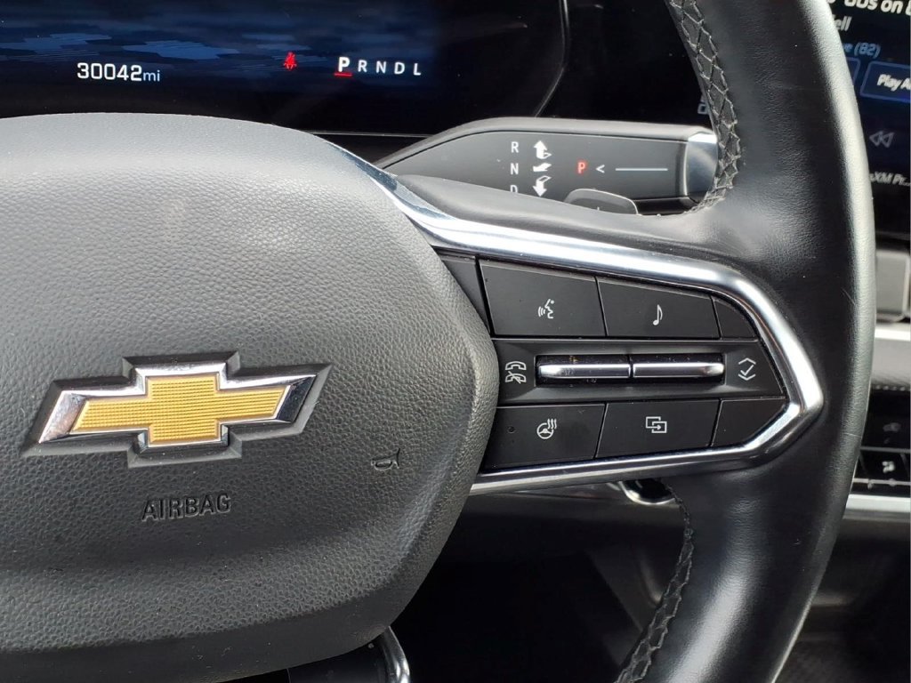 Used 2025 Chevrolet Equinox LT w/ Safety and Technology Package FWD image 20