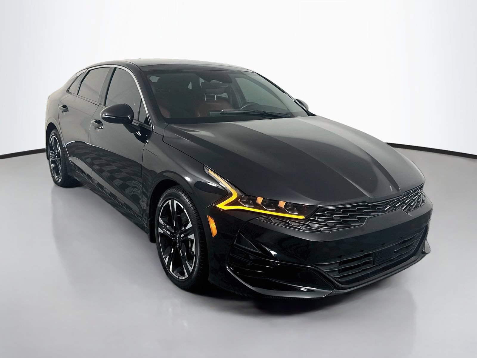 Used 2023 Kia K5 GT-Line FWD image 1