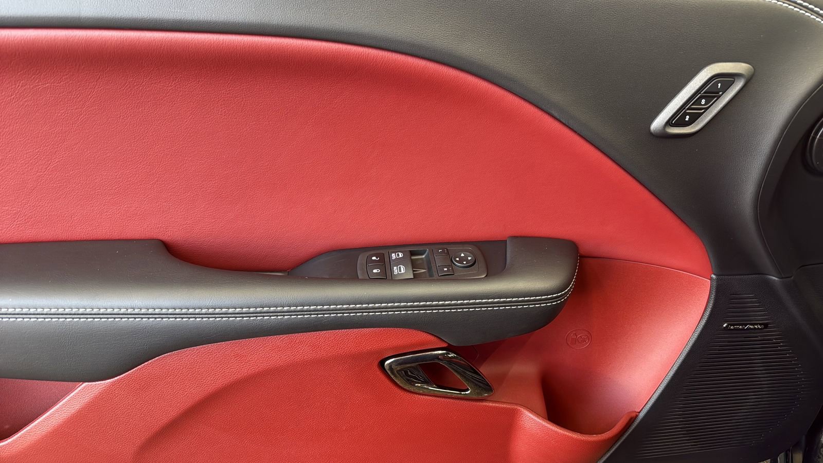 Used 2023 Dodge Challenger SRT Hellcat RWD image 11