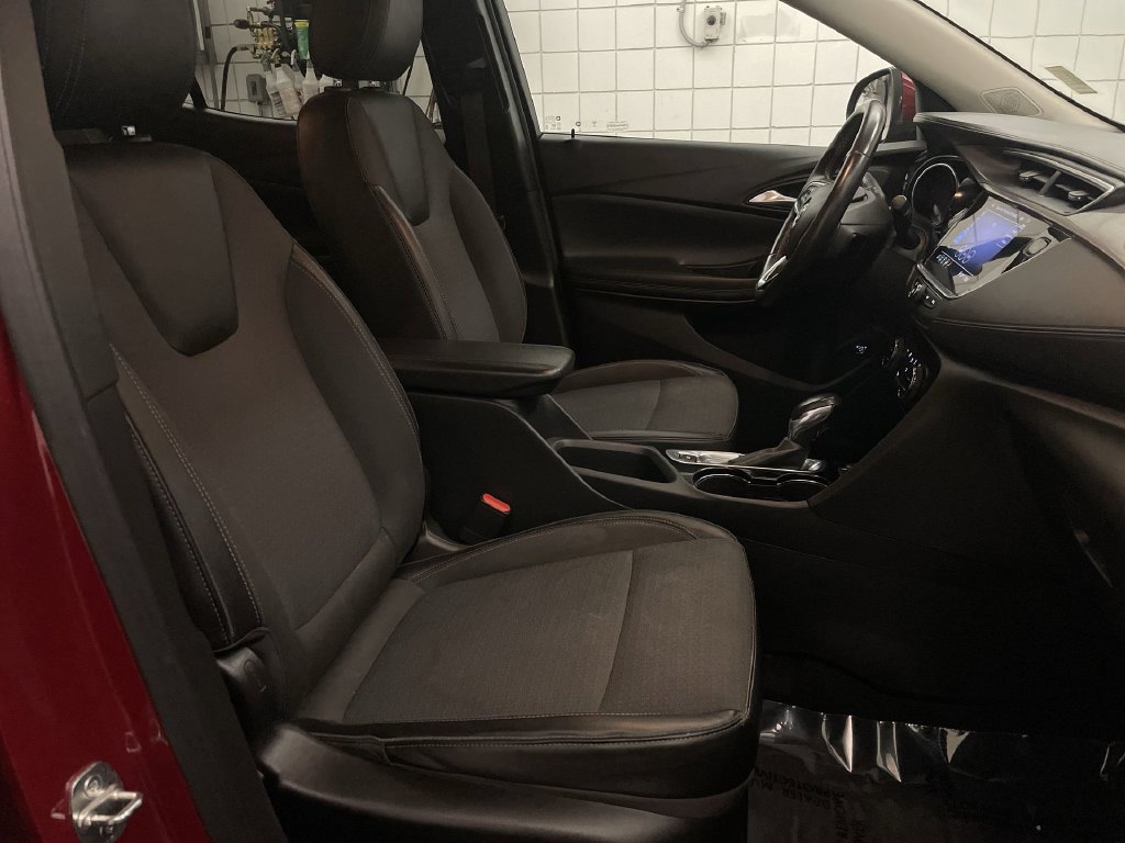 Used 2021 Buick Encore GX Select w/ Sport Touring Package FWD image 19